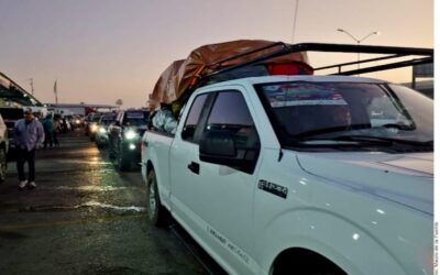 Preparan en Laredo caravana de paisanos rumbo a Querétaro y centro del país