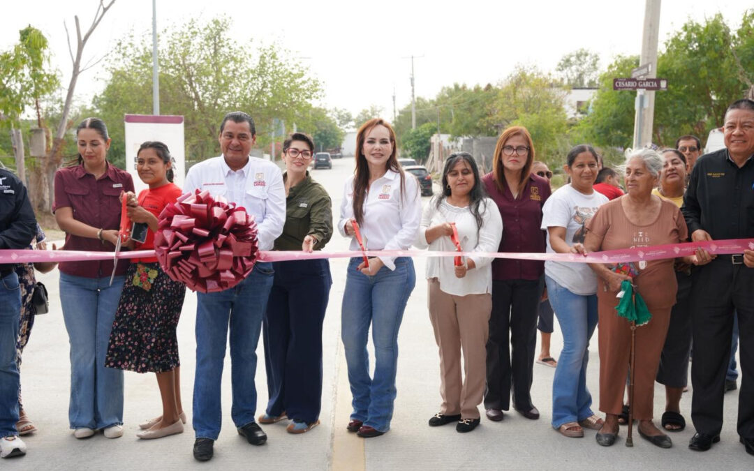 Entrega Carmen Lilia pavimentaciones clave en colonias 150 Aniversario y Francisco Villa
