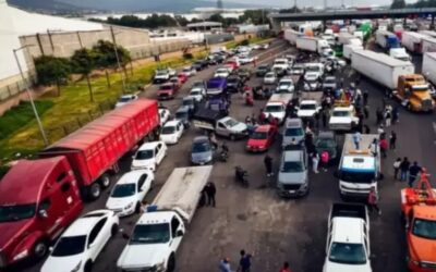 Encabezan protestas a medias