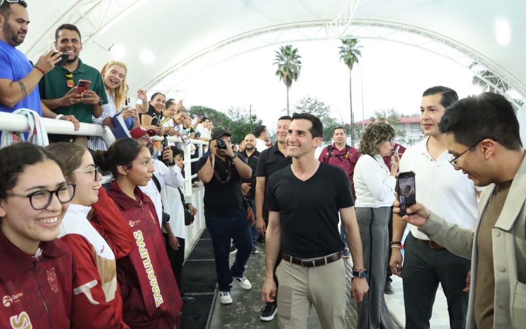 Convive Rommel Pacheco con comunidad deportiva de Tamaulipas