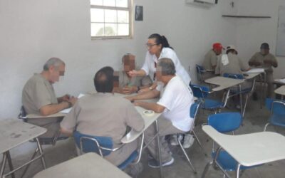 Participan PPLS del CEDES Nuevo Laredo en ejercicio de reflexión sobre el 25N