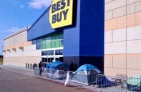 Refuerza Policía de Laredo vigilancia ante Black Friday