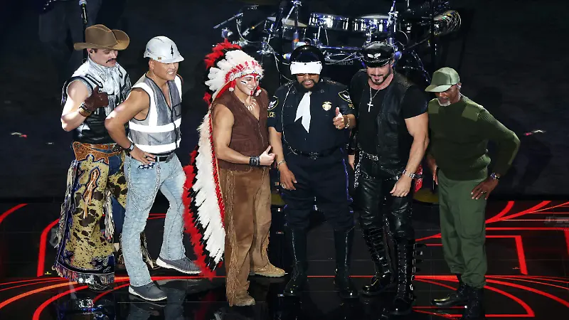 2025-12-05T192416Z_1595076705_UP1ELC51HWE6D_RTRMADP_3_SOCCER-WORLDCUP-DRAW