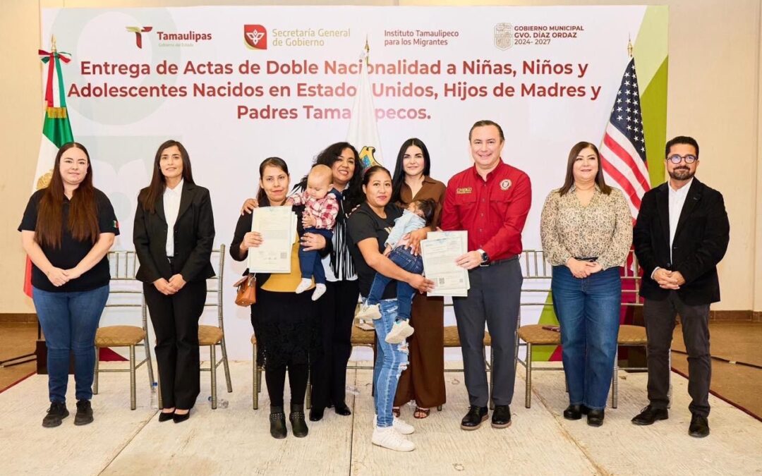 Entrega ITM Actas de Doble Nacionalidad en Gustavo Díaz Ordaz