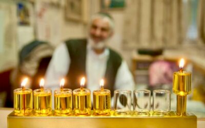 Celebra Comunidad Judía Inicio de Janucá Como Símbolo de Fe y Resistencia