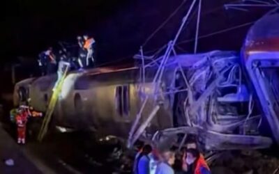 Sacude Tragedia Ferroviaria a España: 21 Muertos y Más de 100 Heridos
