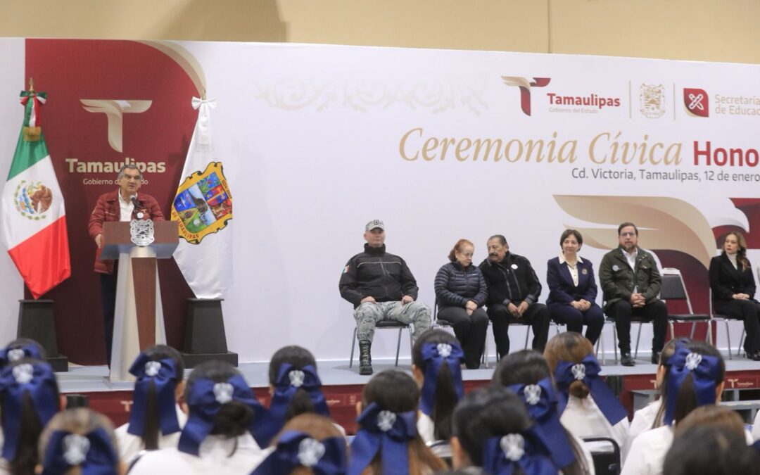 Reconoce Américo Importancia de Maestros en Formación de Sociedad Más Humana