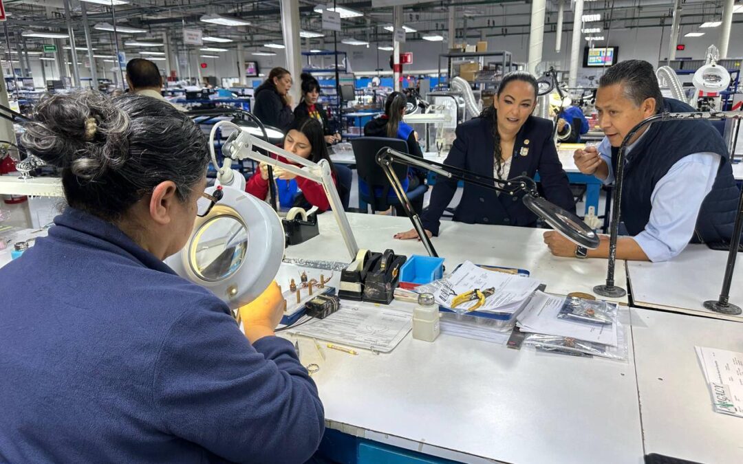 Destaca Senadora Olga Sosa Modelo Laboral de Kearfott en Matamoros