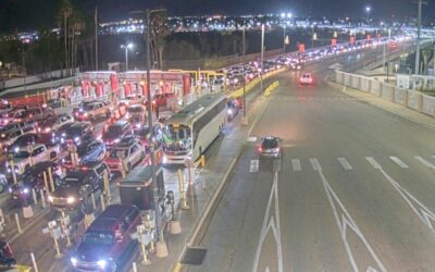 Enfrenta Nuevo Laredo Largas Filas por Retorno Masivo de Paisanos