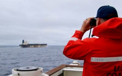 Escala tensión por control del petróleo venezolano