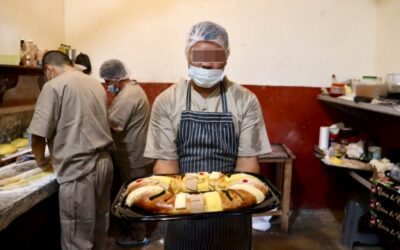 Invita CEDES Victoria a Adquirir Rosca de Reyes Elaborada por PPLs