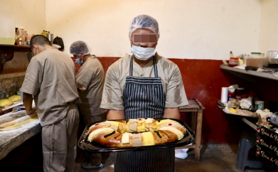 Invita CEDES Victoria a Adquirir Rosca de Reyes Elaborada por PPLs