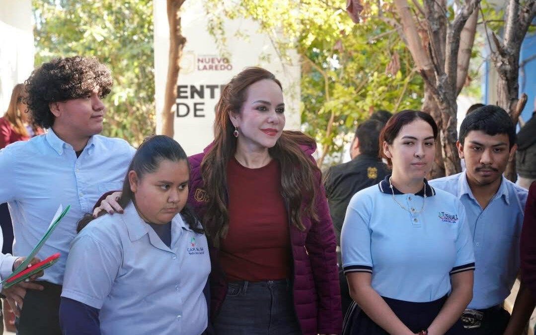 Entrega Carmen Lilia Canturosas Infraestructura Social y Urbana en Solidaridad