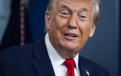 Bromea Trump Sobre Ampliar Estados Unidos hasta 53 estados