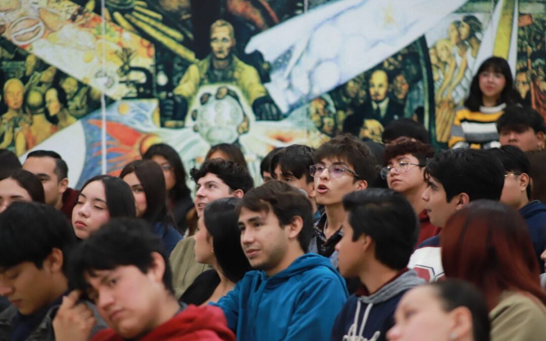 Proyecta UTTN a Estudiantes con  Experiencias de la NASA