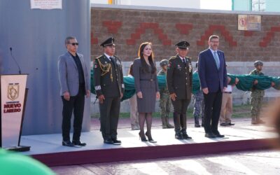 Encabeza Carmen Lilia Ceremonia del Día de la Bandera y Fortalece Identidad Nacional