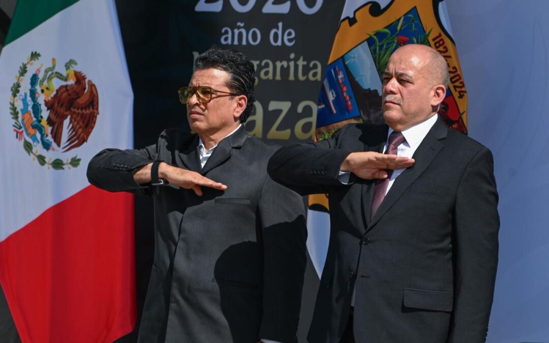 Asiste Alcalde Eduardo Gattás a Ceremonía del Día de la Bandera en el 77 Batallón