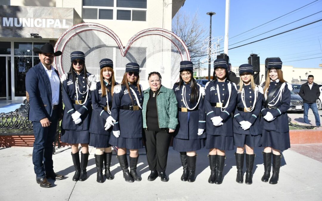 Fortalece UTNC Identidad Nacional en Ceremonia del Día de la Bandera