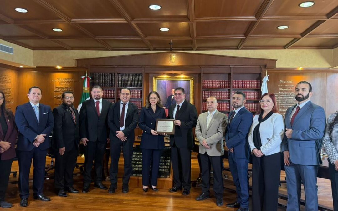 Reconoce Barra de Abogados a Magistrada Presidenta Tania Contreras López