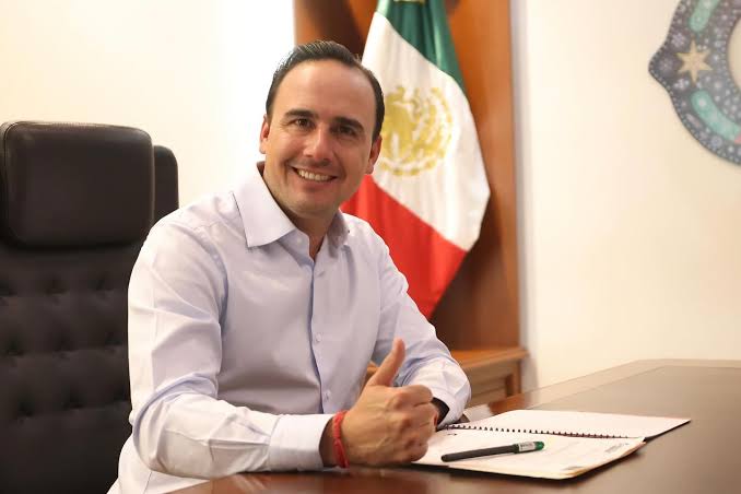 Impulsa Manolo Jiménez Aeropuerto en Parras Como Eje de Desarrollo Regional