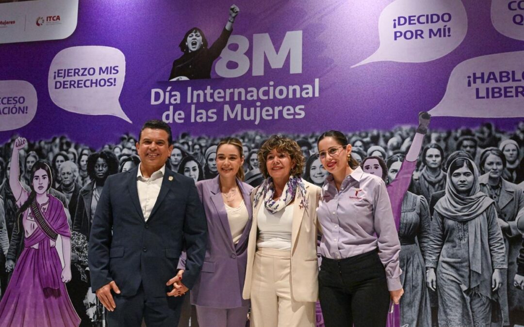 Asisten Lucy y Lalo a Conferencias en Conmemoración del M8