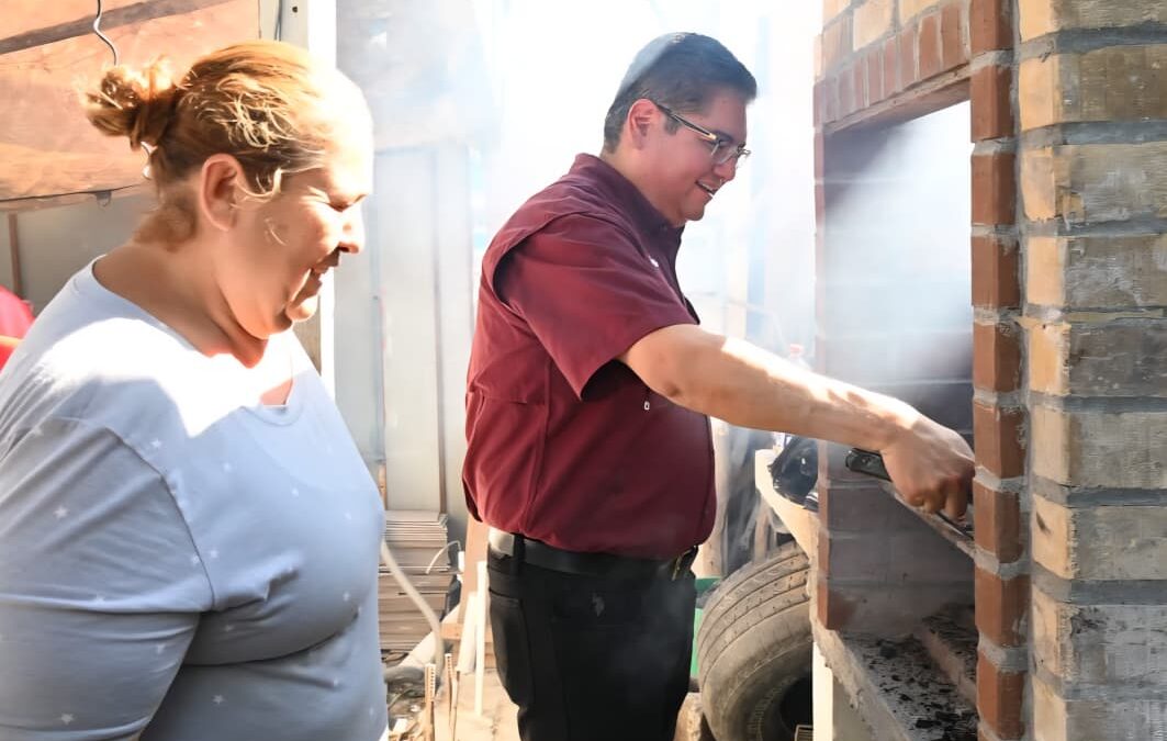 Convive Jorge Luis Miranda Niño en «Carnita Asada» Familiar