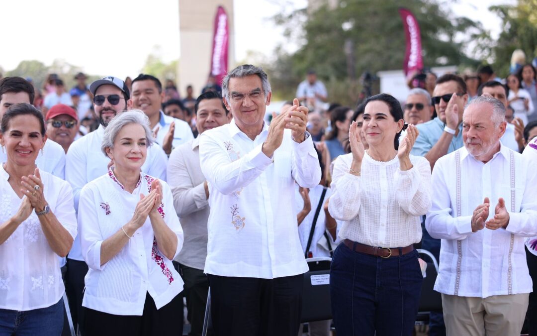 Américo y María Reconocen Trabajo de Despicadoras