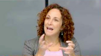 Alerta Especialista Sobre Dependencia a Pantallas