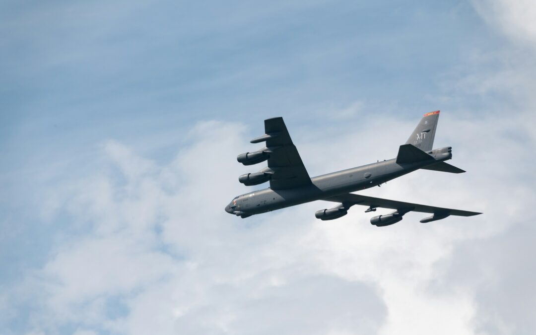 Advierten en Texas Sobre Explosiones por Ejercicios Militares con Bombarderos B-52