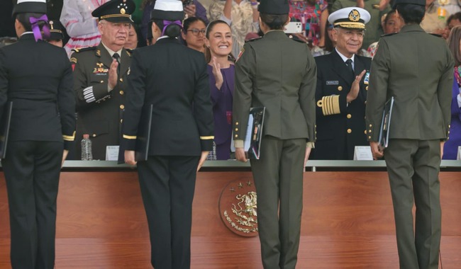 Conmemora Sheinbaum a Mujeres de las Fuerzas Armadas