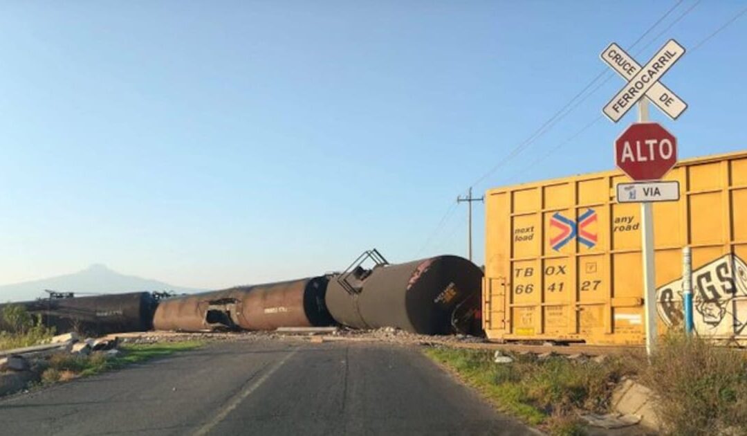 Otro Más… Descarrila Tren con Material Peligroso en Tlaxcala