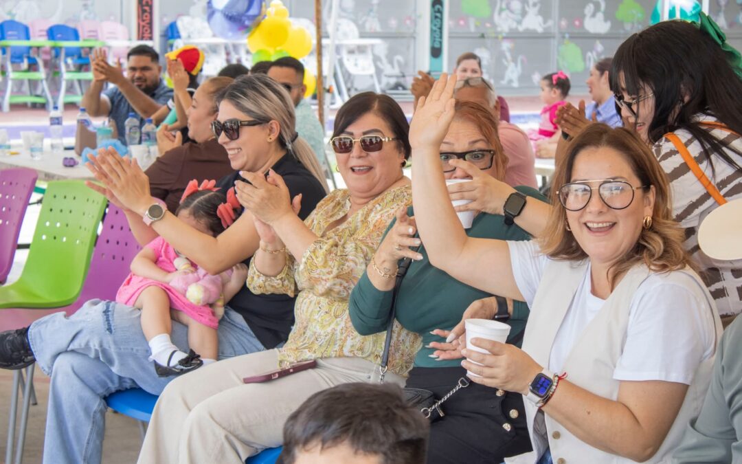 Celebran Infancia con Alegría y Tradición en Camargo