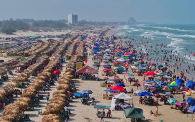 Turistas de CDMX y Nuevo León Desbordan Playas Tamaulipecas