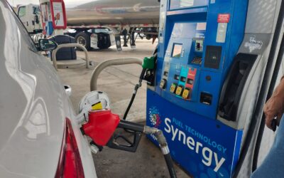 Escala Petróleo por Choque Entre EU e Irán en Ormuz