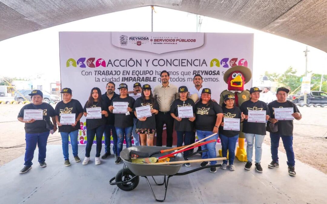 Vecinos Reconocieron Apoyo de Alcalde Carlos Peña Ortiz