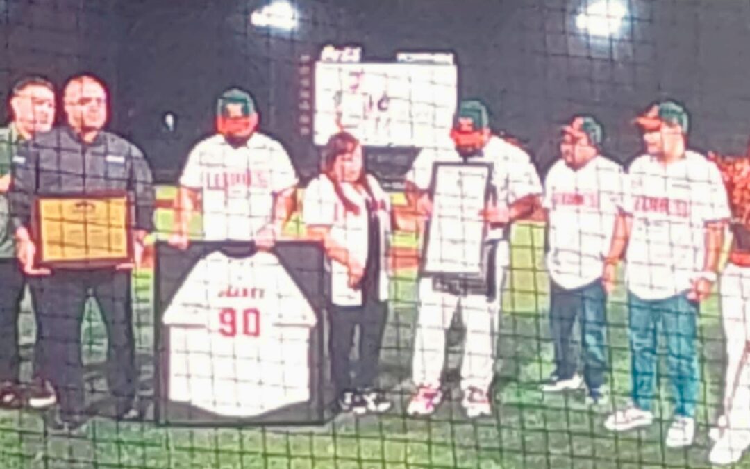 Sellan Legado de Luis Juárez con Leones de Yucatán