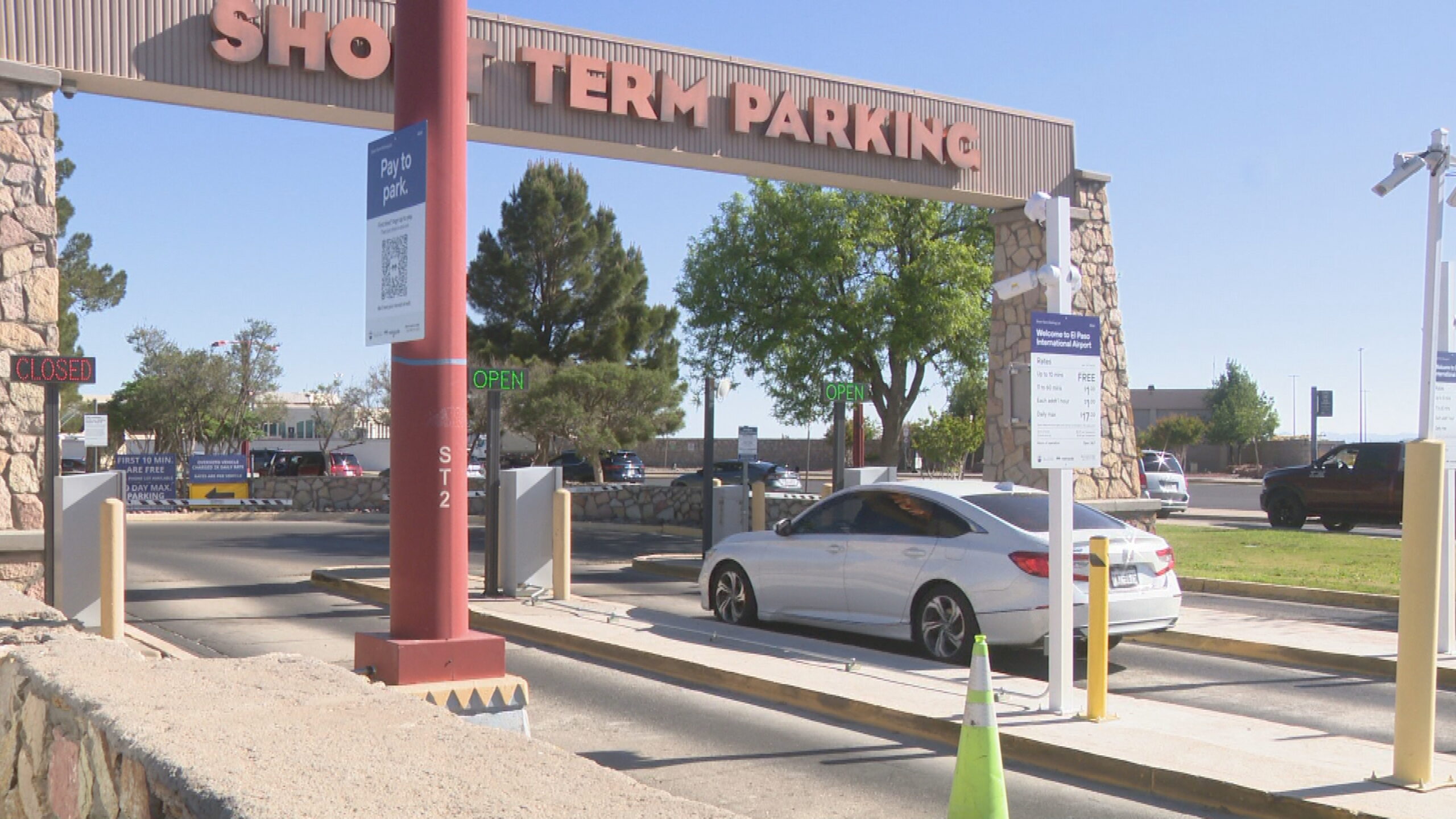 f6c601bf-a956-4c3f-a001-2621803ececc-ElPasoInternationalAirportNewParkingSystem_0028_frame_65