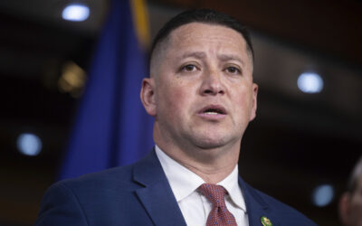 «Batean» a Tony Gonzáles del Congreso