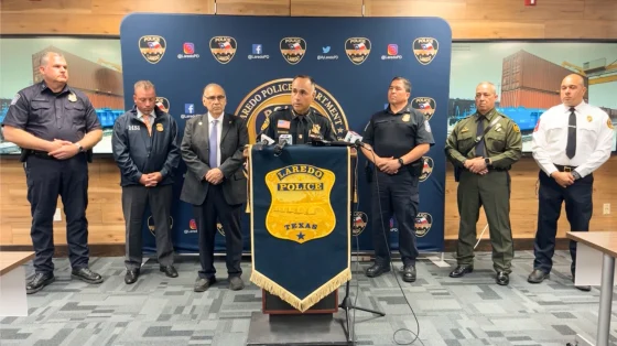 260514-laredo-police-texas-press-conference-vl-408p-0a0893