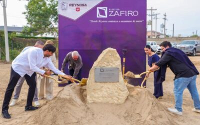 Colocó Carlos Peña Ortiz Primera Piedra de Centro Comercial Distrito Zafiro