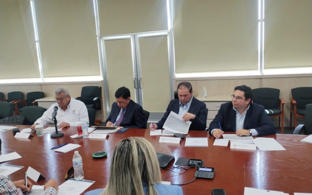 Impulsa Pedro Lozano Expansión de Puente 3 en Reunión Binacional