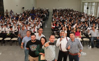 Proyecta Parras Talento Juvenil con Conferencias Científicas
