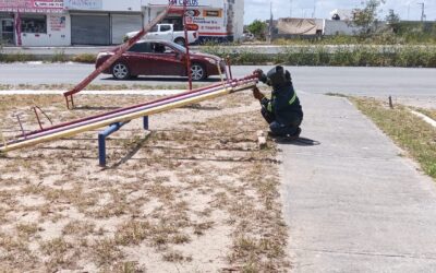 Rehabilitó Gobierno Municipal de Carlos Peña Ortiz juegos infantiles en Hacienda del Sol
