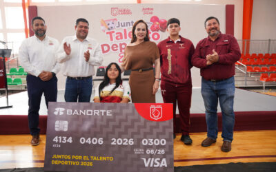 Fortalece Carmen Lilia el Deporte con Entrega de Becas a Jóvenes Atletas