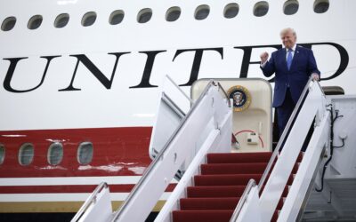 Presenta Trump Nuevo Air Force One Donado por Catar; Revive Colores de su Antigua Aerolínea