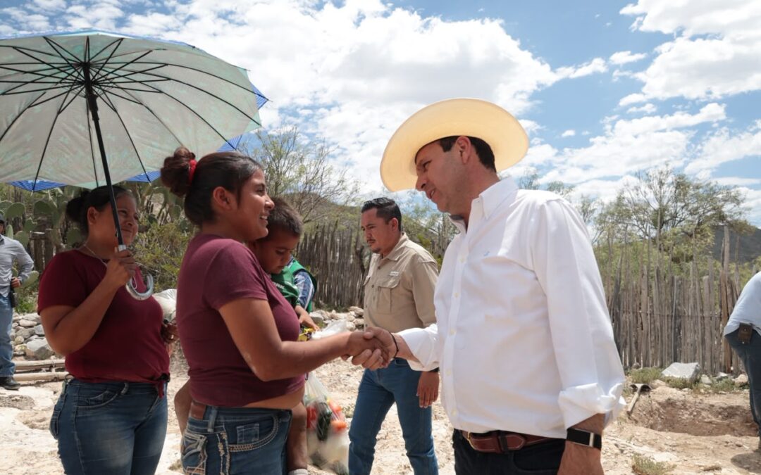 Supervisa y Entrega Fernando Orozco Obras en Ejidos de Parras