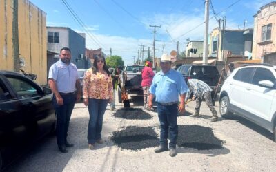 Refuerzan Bacheo en Calles de Camargo