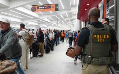Crece Detención de Migrantes en Operativos de ICE Dentro de Aeropuertos