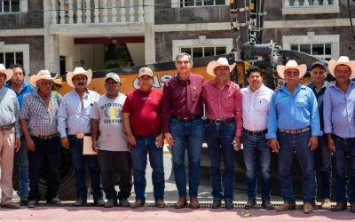 Acuerda Américo programa conjunto para rehabilitar caminos rurales de Jaumave