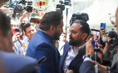 Protagonizan Diputados Zafarrancho a Empujones e Insultos